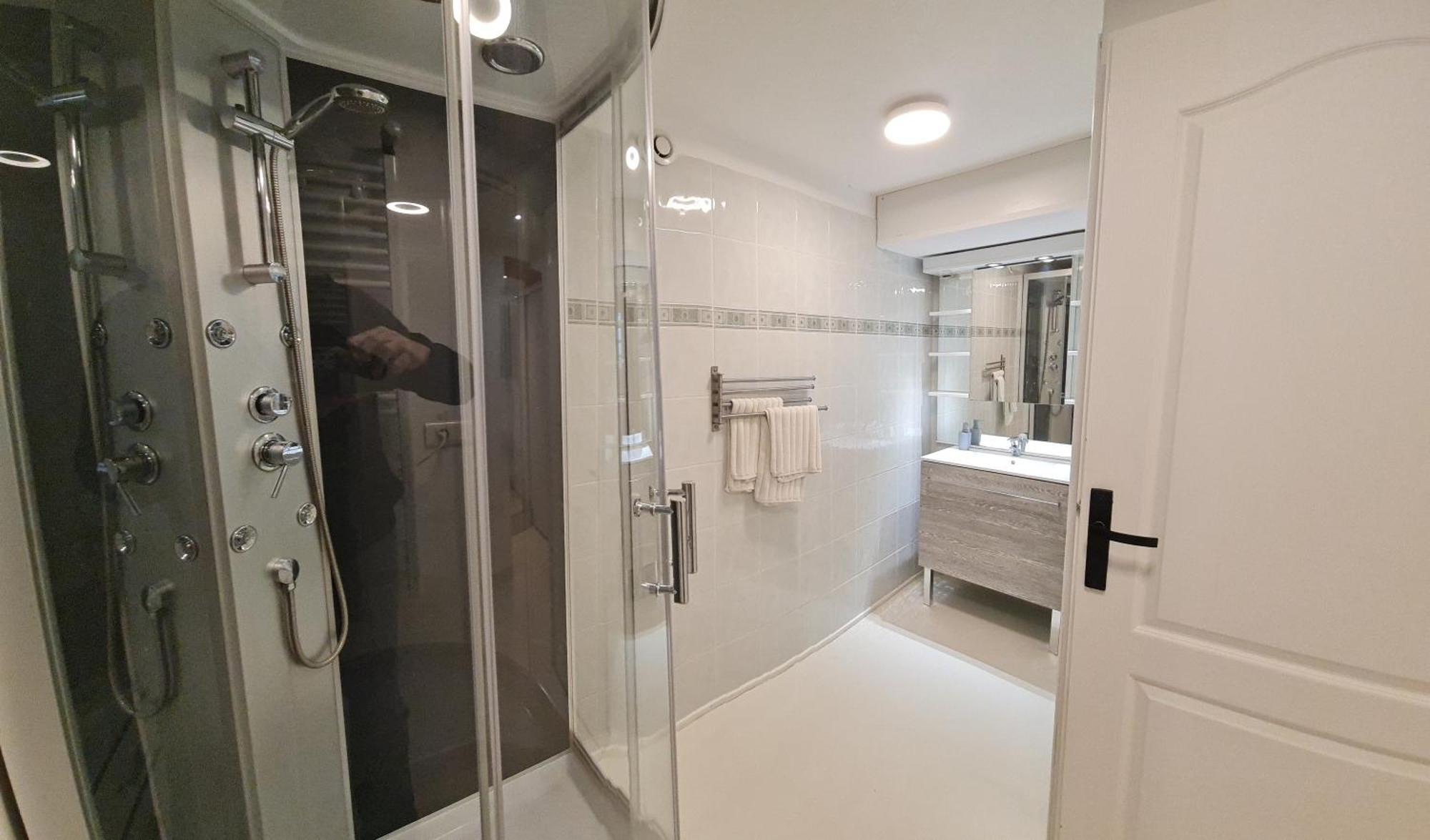 Apartamento Le Souplex Troyes Exterior foto